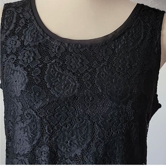šMichaelāEdwardsāBlackāLaceĀ DressāSizeāMediumāNWT! - Picture 2 of 10